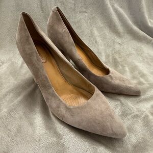 Corso Como Tan Suede Pointed-Toe Heels